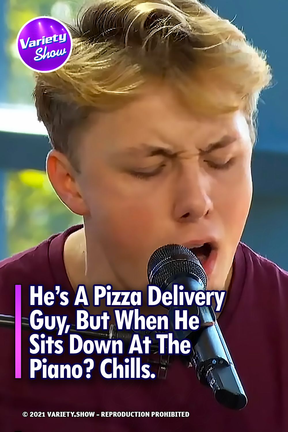He’s A Pizza Delivery Guy, But When He Sits Down At The Piano? Chills.