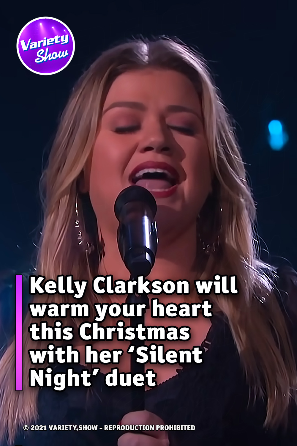 Kelly Clarkson will warm your heart this Christmas with her ‘Silent Night’ duet