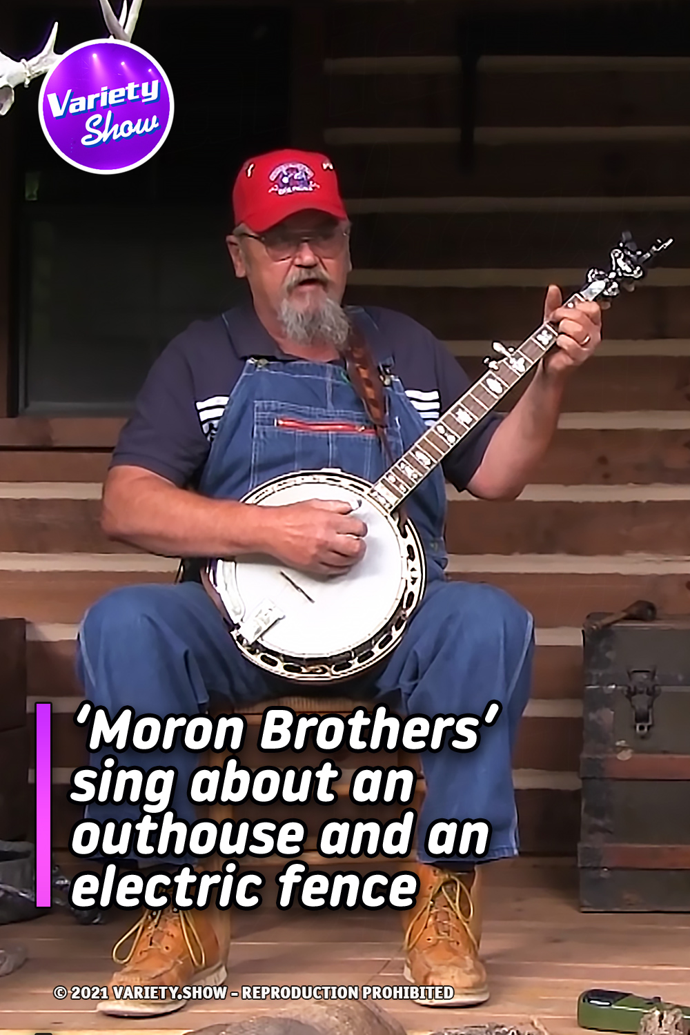 ‘Moron Brothers’ sing about an outhouse and an electric fence