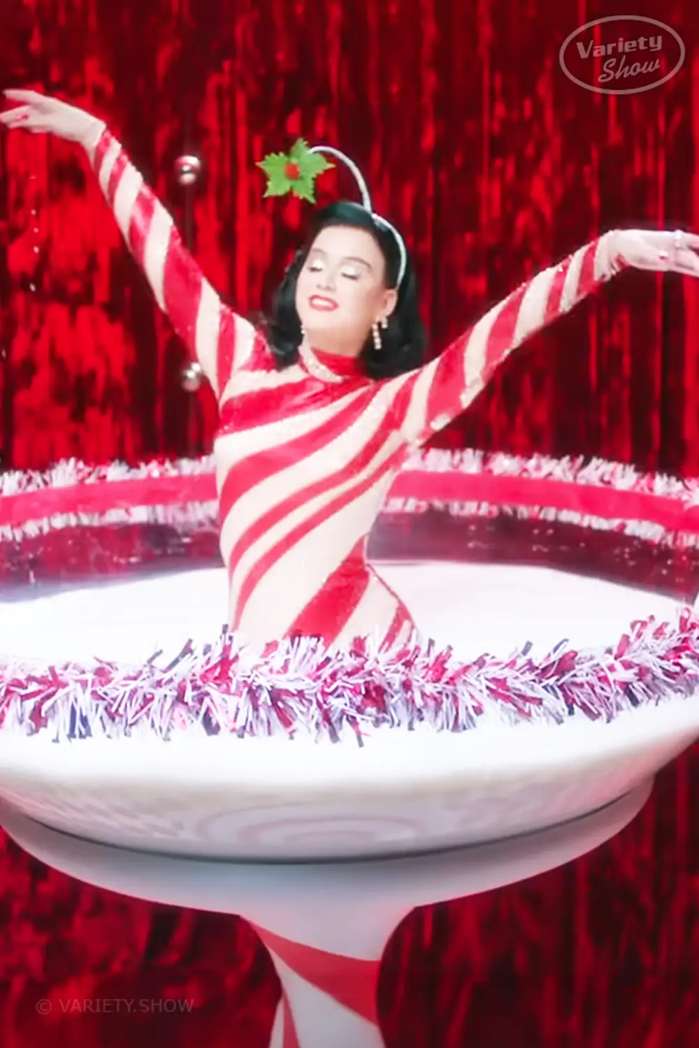 Katy Perry’s ‘Cozy Little Christmas’ wraps love in festive cheer ...